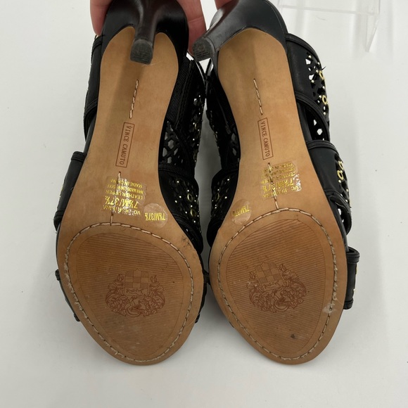 Vince Camuto 4” Black and Gold Leather Heels NWOT, excellent condition - Picture 8 of 17